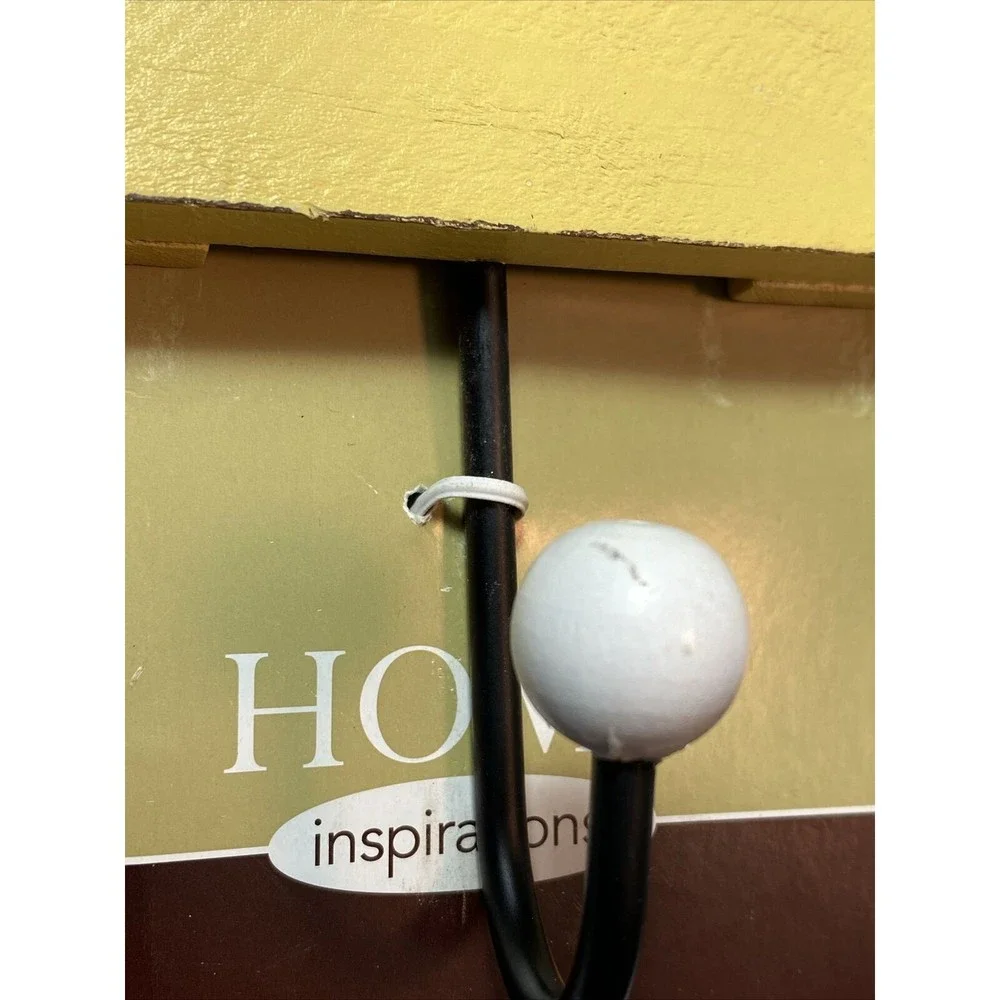 Home Inspirations Wall Hooks 1 PAIR 2 Seashell Shabby Seaside Cottage Ocean Wood
